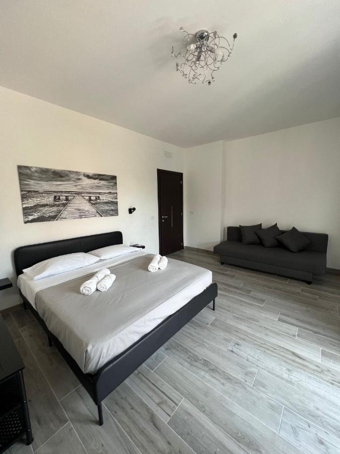 Bed and Breakfast Domus Speranza à Fiumicino Extérieur photo